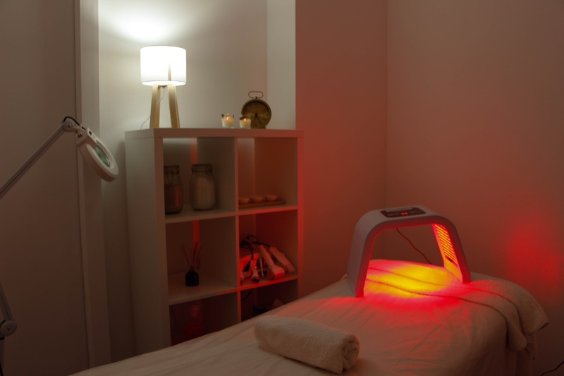Cabina de Corporea con mascarilla LED